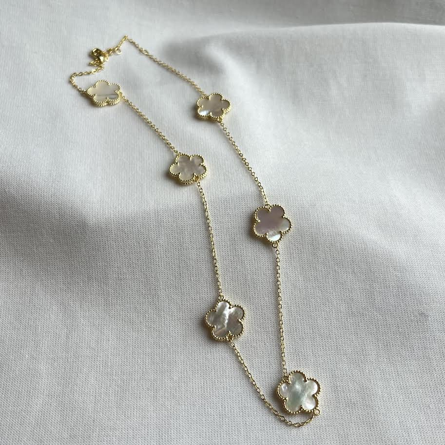 SAHIRA- ADELINE CLOVER NECKLACE-MOTHER