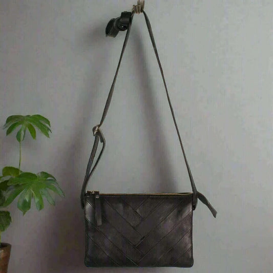 latico---sunny-crossbody-bag---blackaccessorieslatico-leatherplum-bottom-34463739