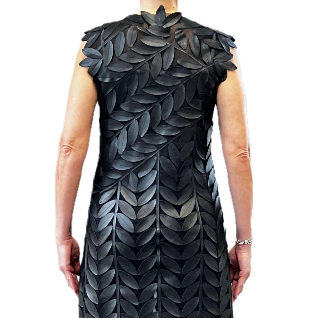 ellyndale---long-leaf-vest---blackclothingellyndale-company-llcplum-bottom-34483109