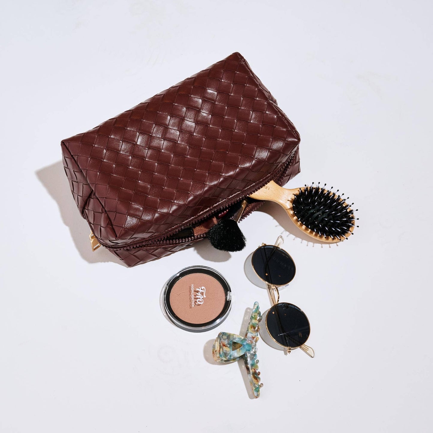 Urban Expressions - Weave & Wander Cosmetic Pouch: Black