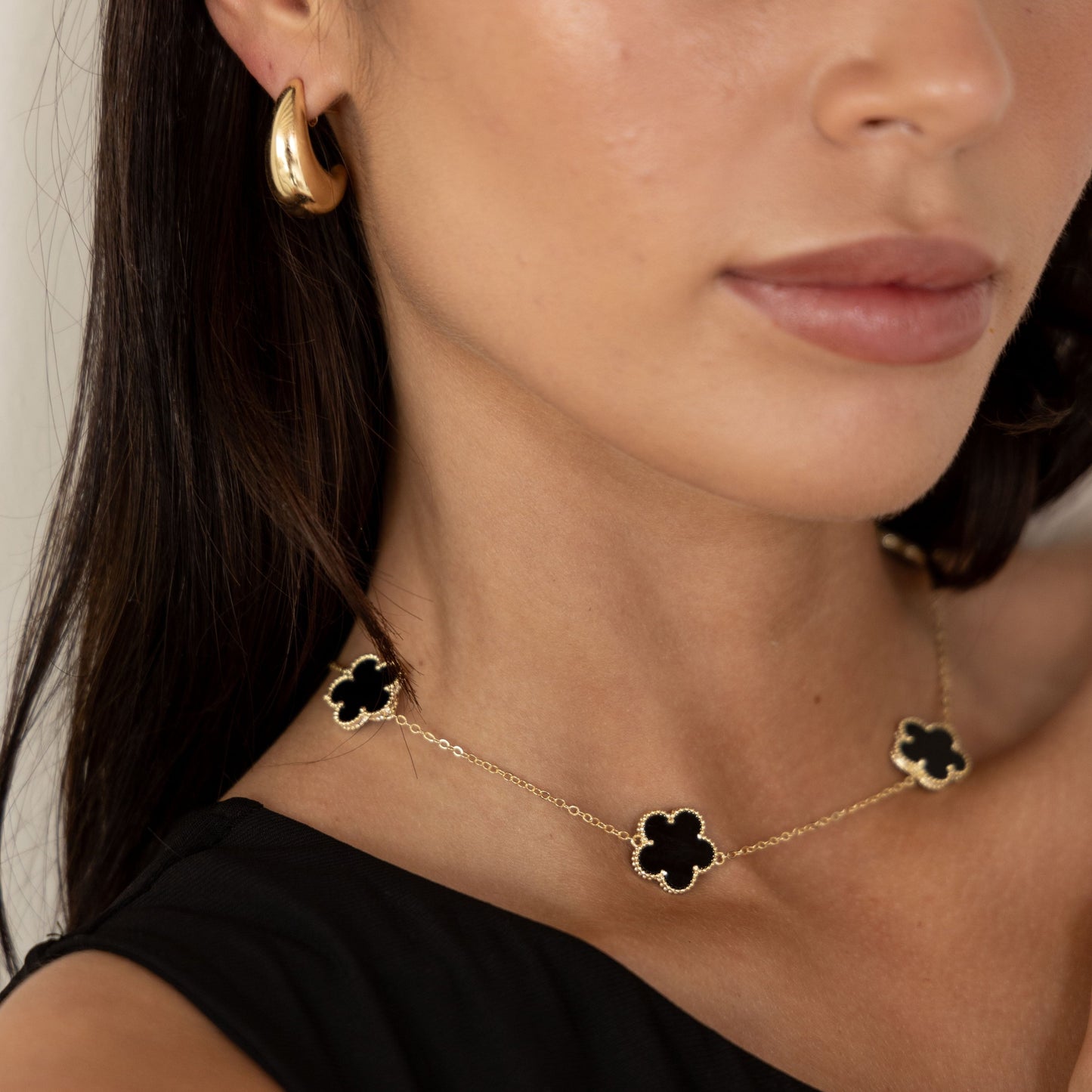 SAHIRA- ADELINE CLOVER NECKLACE-MOTHER