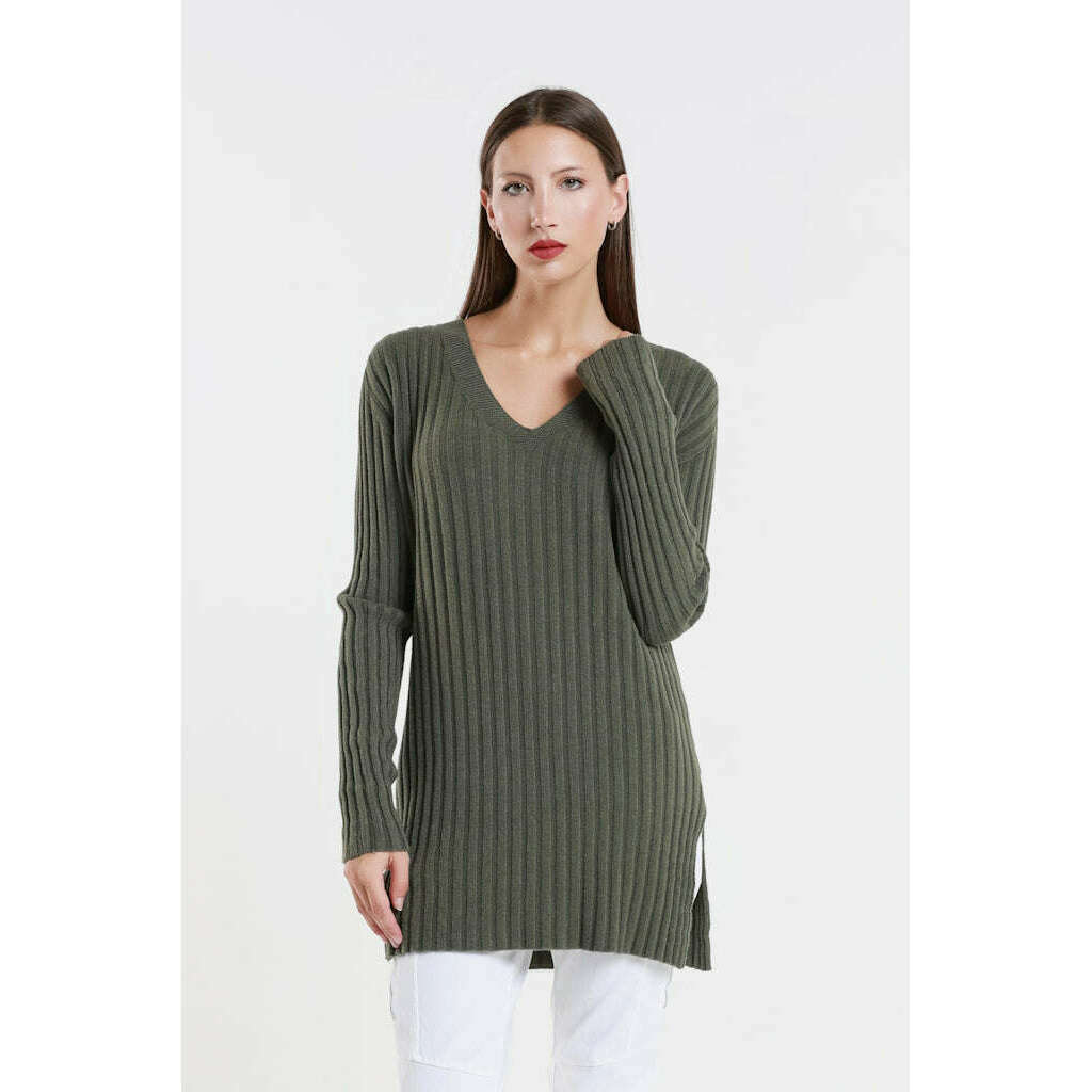 tina---brandy-sweater---armyclearancetina-stephensplum-bottom-34463600