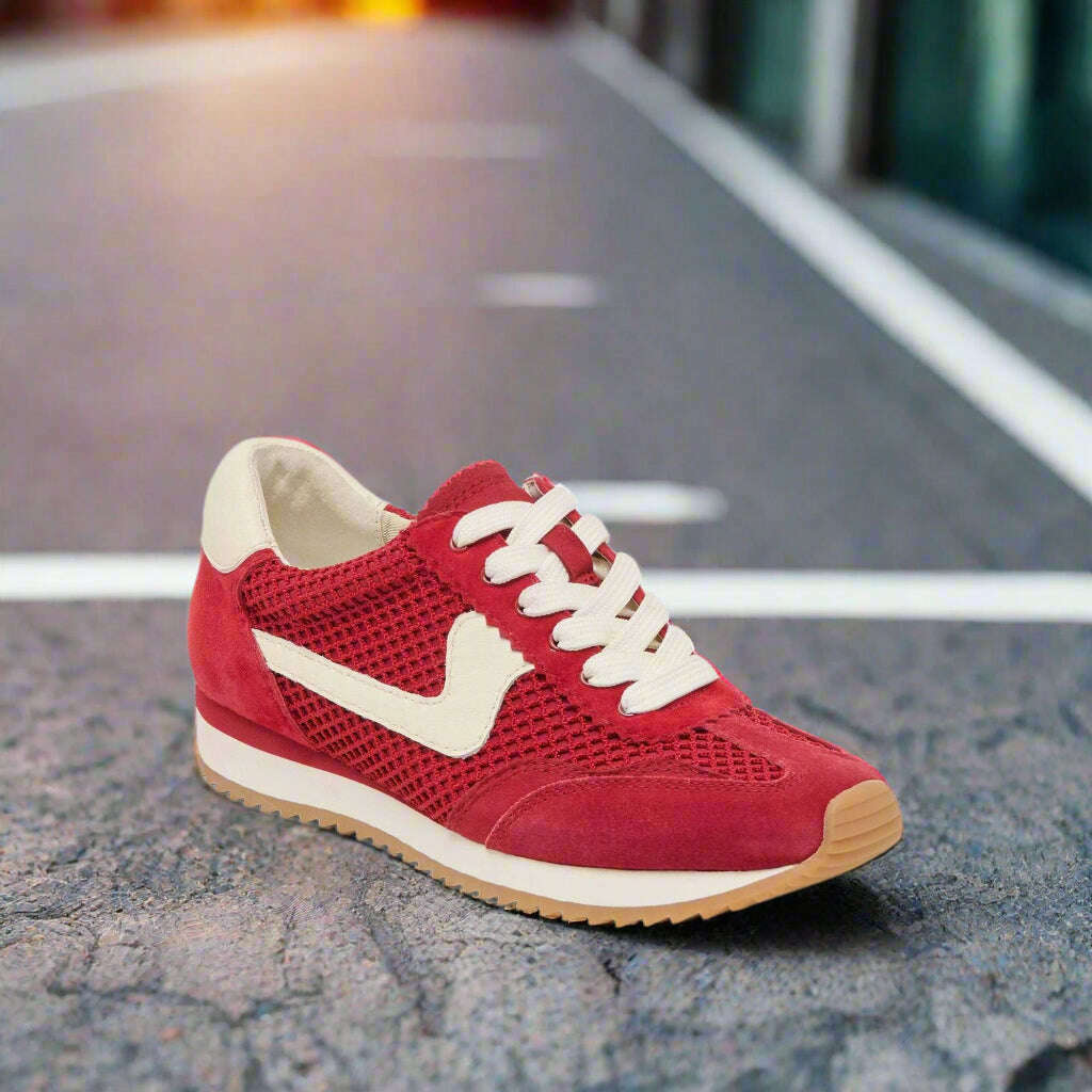 dolce-vita--bntcd-in-redsneakersdolce-vitaplum-bottom-34464272