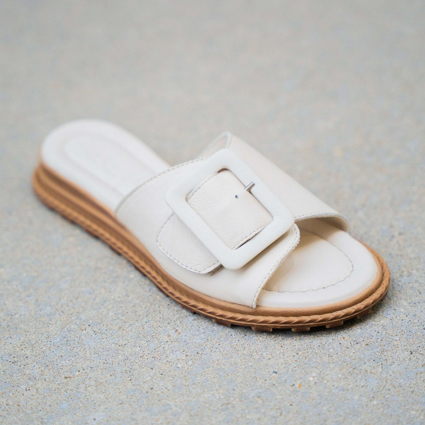 Tyche - Monroe - Cream Leather