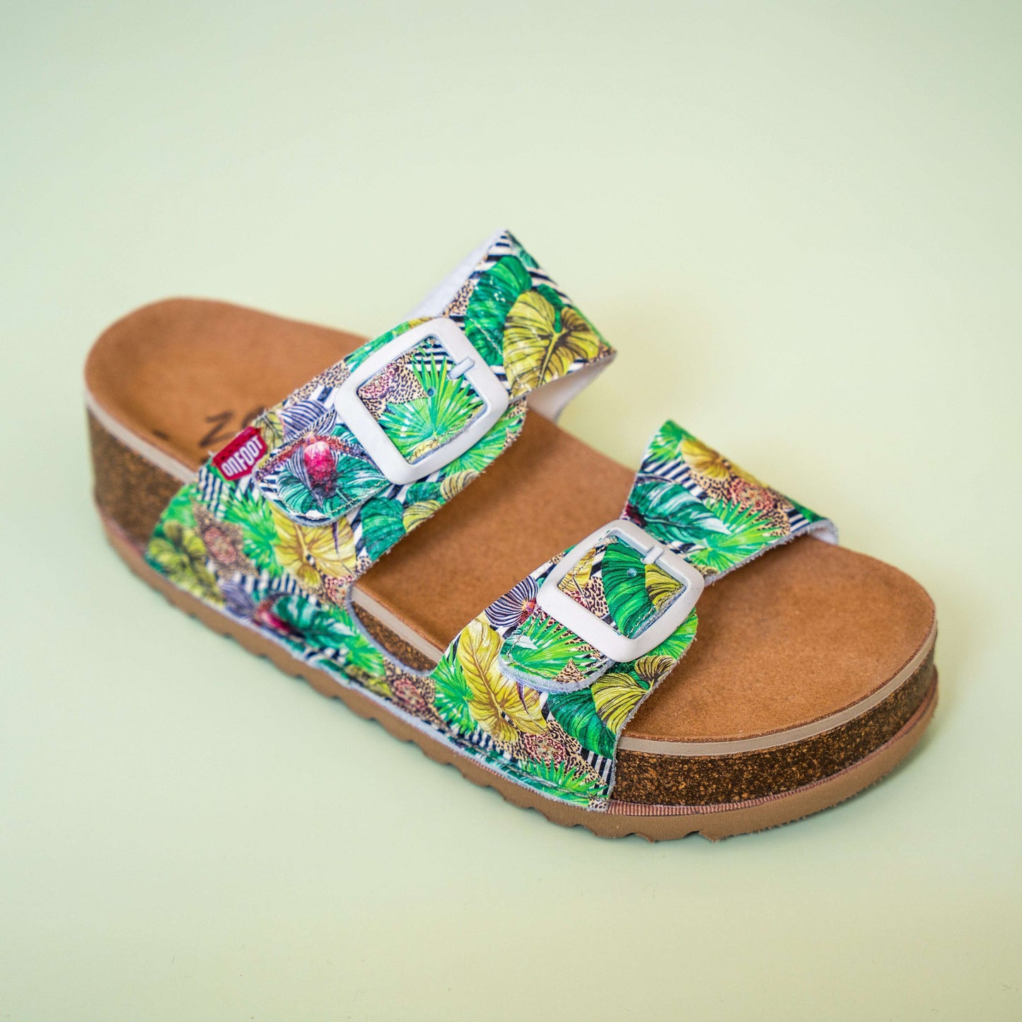 on-foot---baltimore---botanicasandalsonfootplum-bottom-33605119