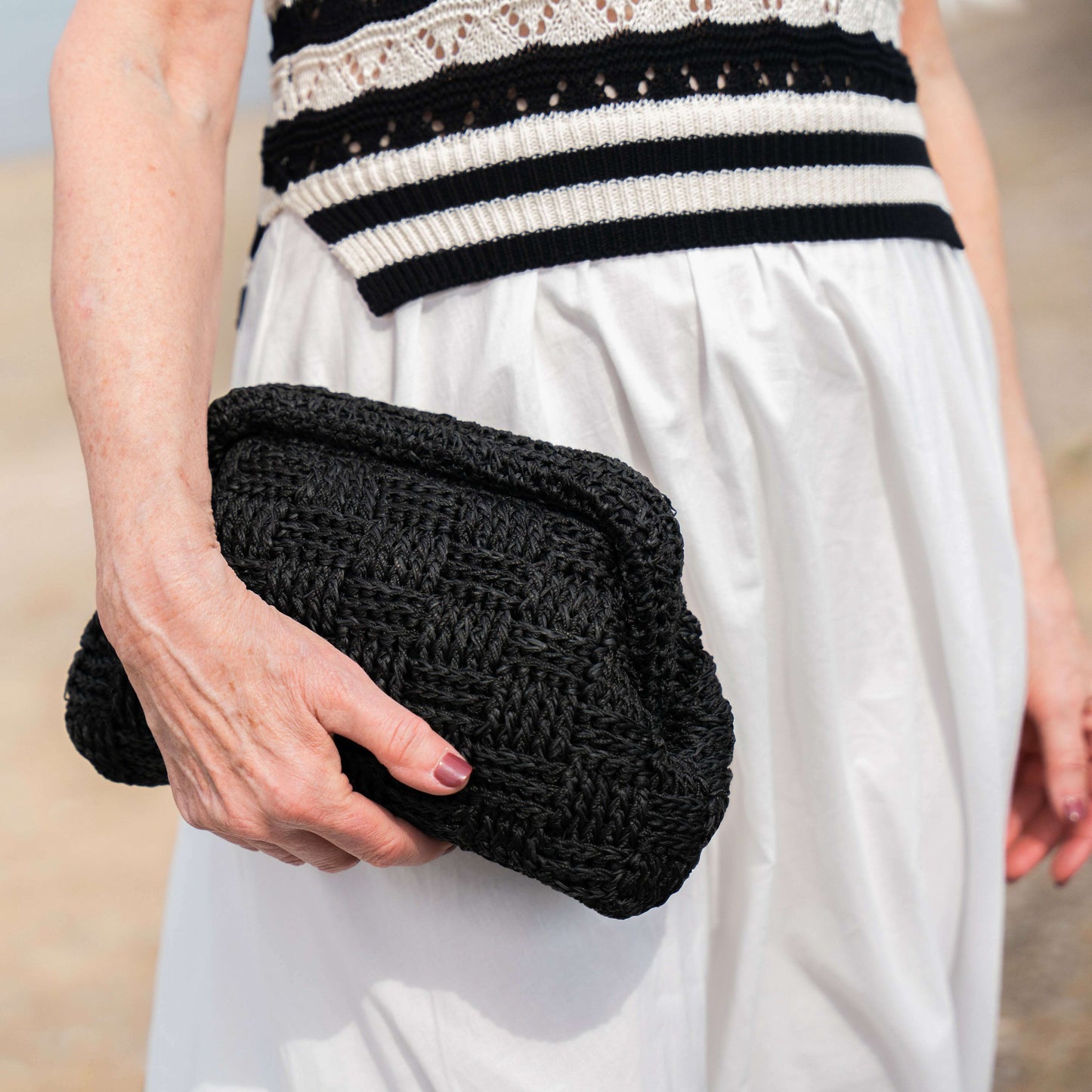 urban-expressions---annie-woven-clutchaccessoriesurban-expressionplum-bottom-34269855