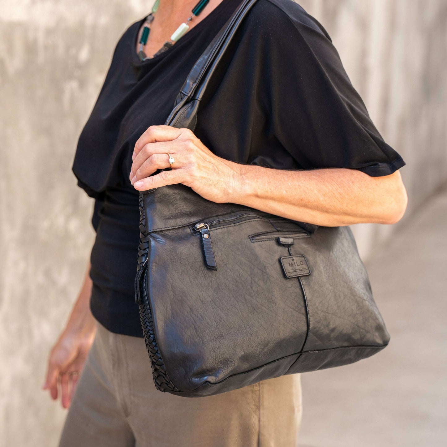 milo---liviaaccessoriesmiloplum-bottom-34471612