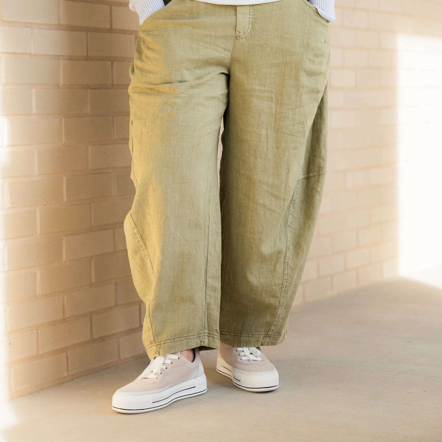 free-people---high-road-solid-barrel-pant---pythonclothingfree-peopleplum-bottom-33605111
