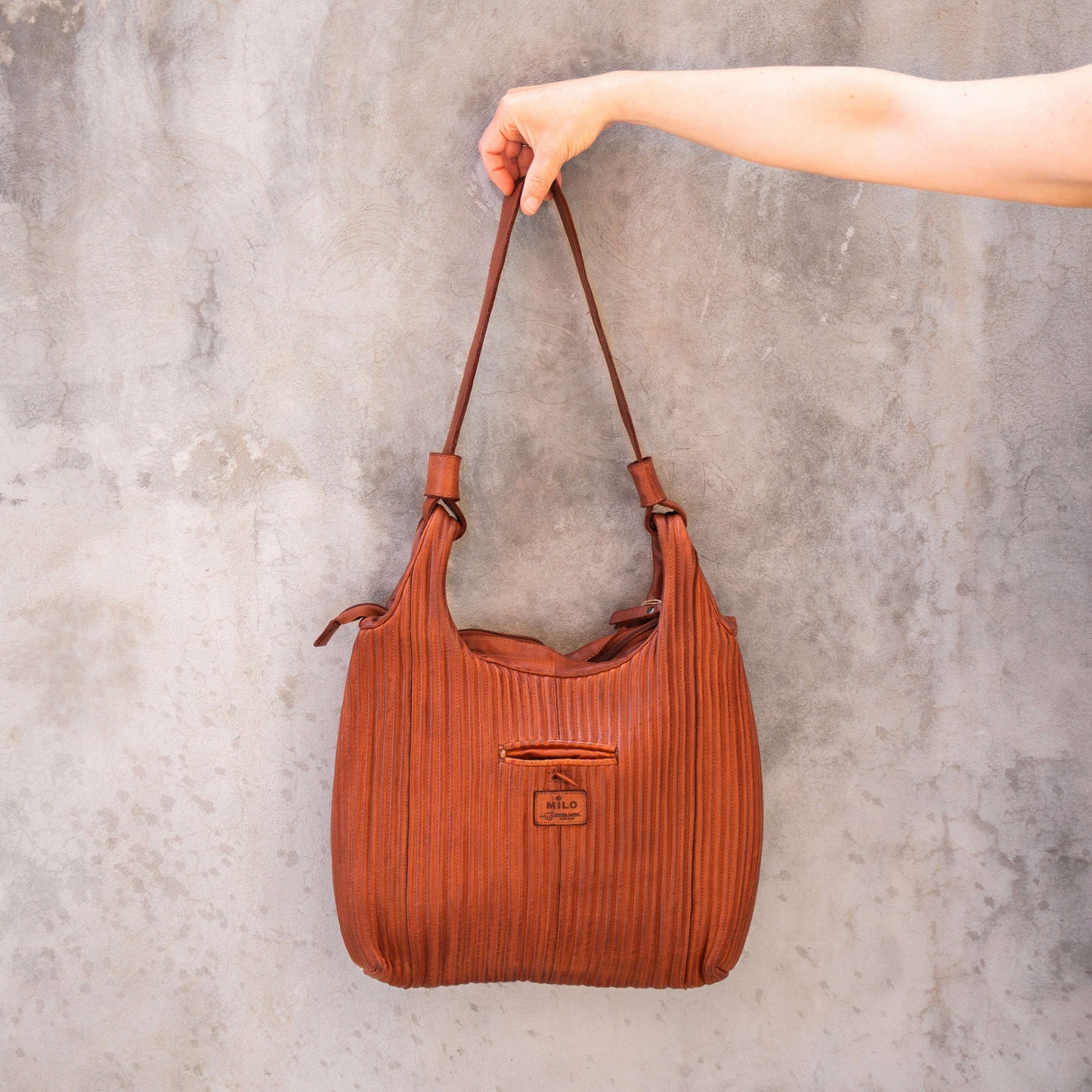 milo---camilla---black-cognac-taupeaccessoriesmiloplum-bottom-34463925