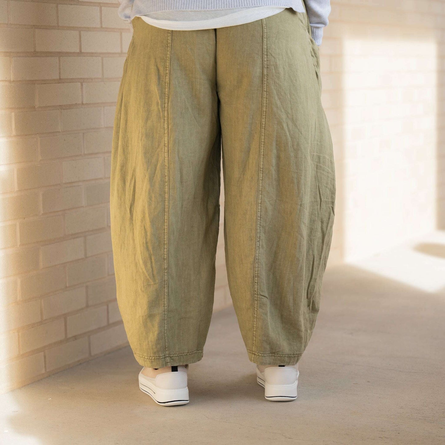 free-people---high-road-solid-barrel-pant---pythonclothingfree-peopleplum-bottom-33605113