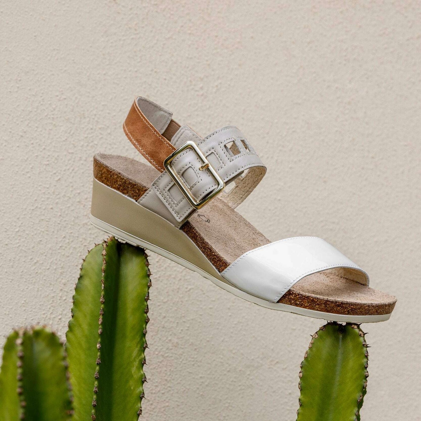 naot-5052-dynasty-low-wedge-sandalsandalsyaleetplum-bottom-35913585