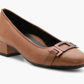 ara--gallant-in-black-leatherpumpsaraplum-bottom-35085059