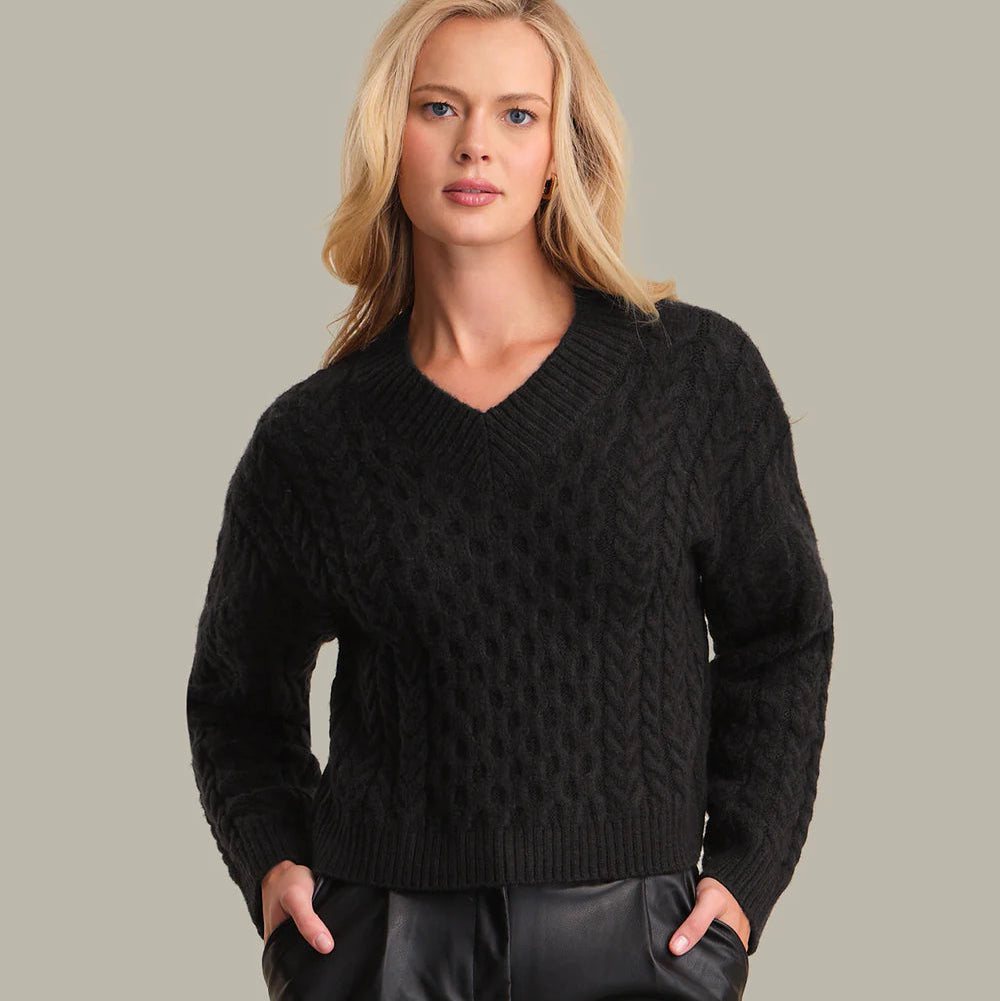 525 - LEONA CABLE HIGH V-Neck Pullover - Black