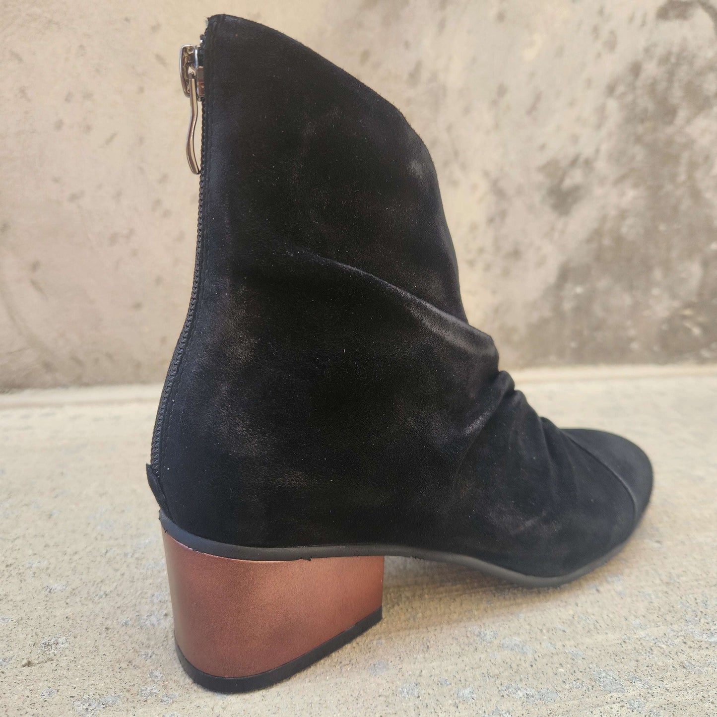 Antelope - Niara, Boots, Antelope, Plum Bottom