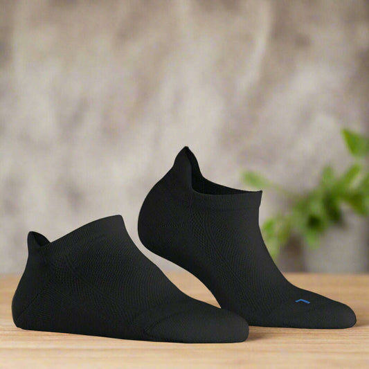 falke---cool-kick-sneaker-sock---blackaccessoriesfalkeplum-bottom-34463895
