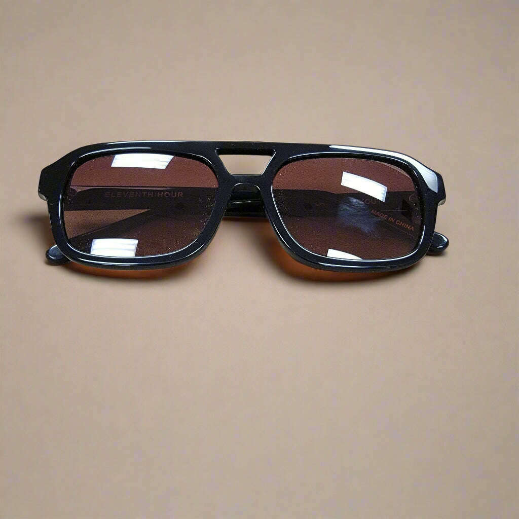 ELEVENTH HOUR - Late Checkout - Black/Brown, ACCESSORIES, ELEVENTH HOUR, Plum Bottom