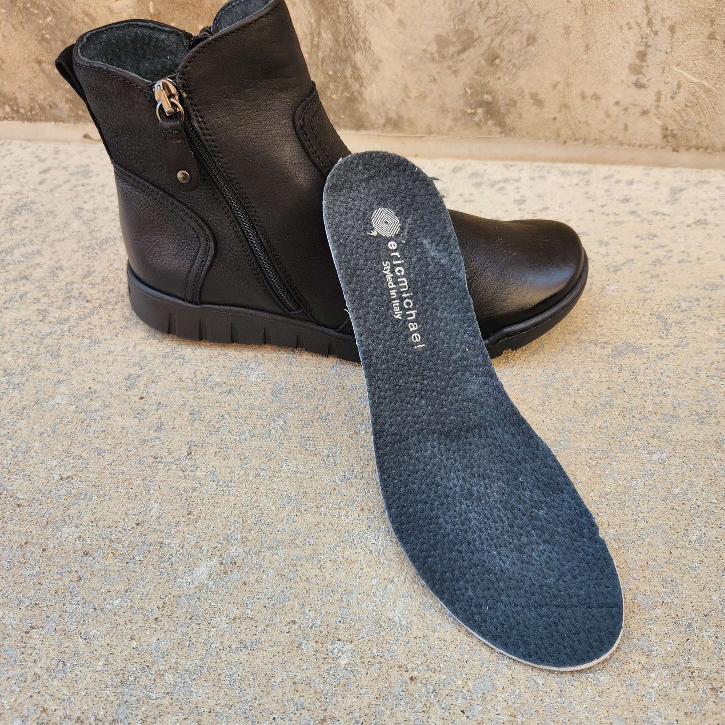 Eric Michael - Erie, Boot, Eric Michael, Plum Bottom
