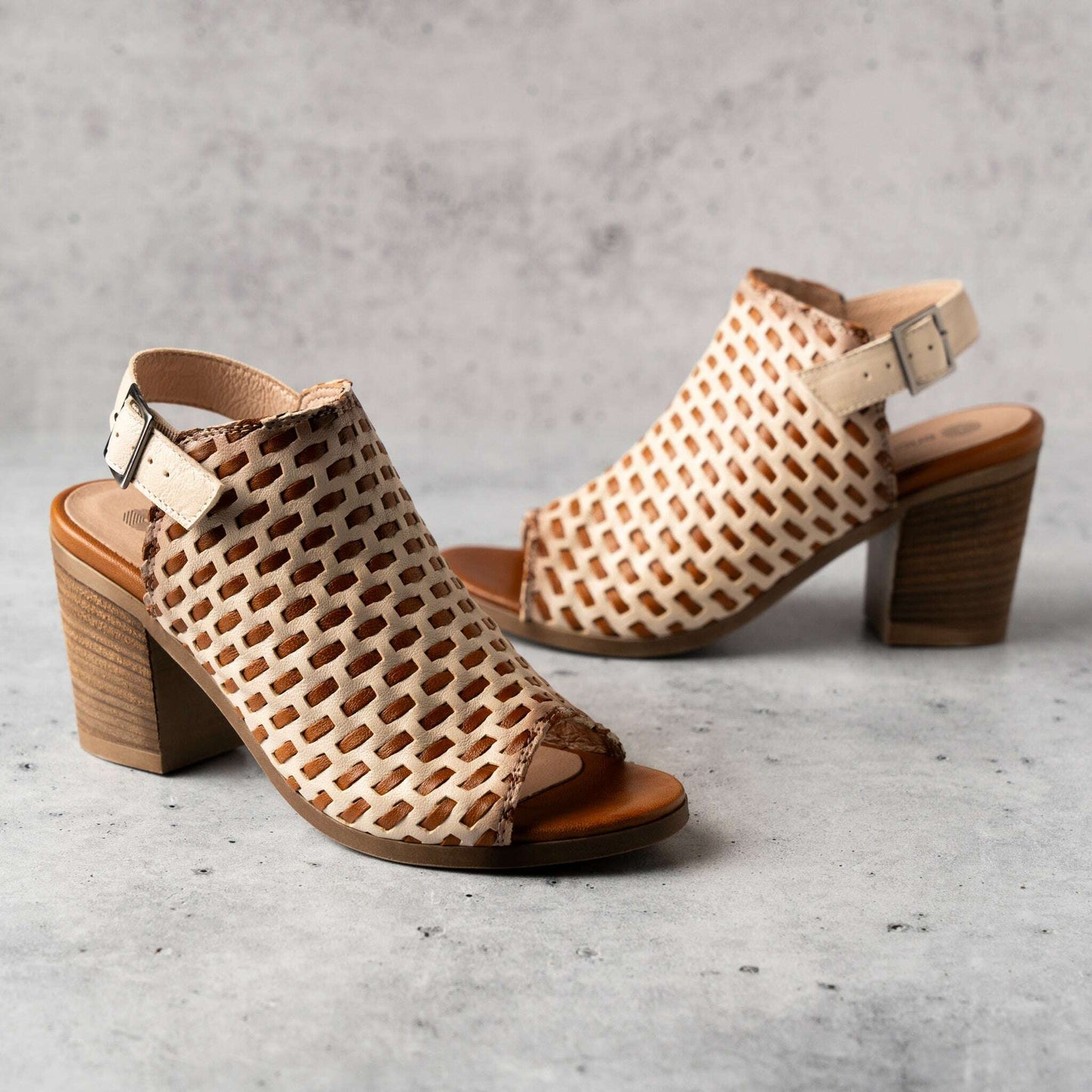 Eric Michael - Paris - Woven Cream/Tan or Black/Tan, Sandals, Eric Michael, Plum Bottom