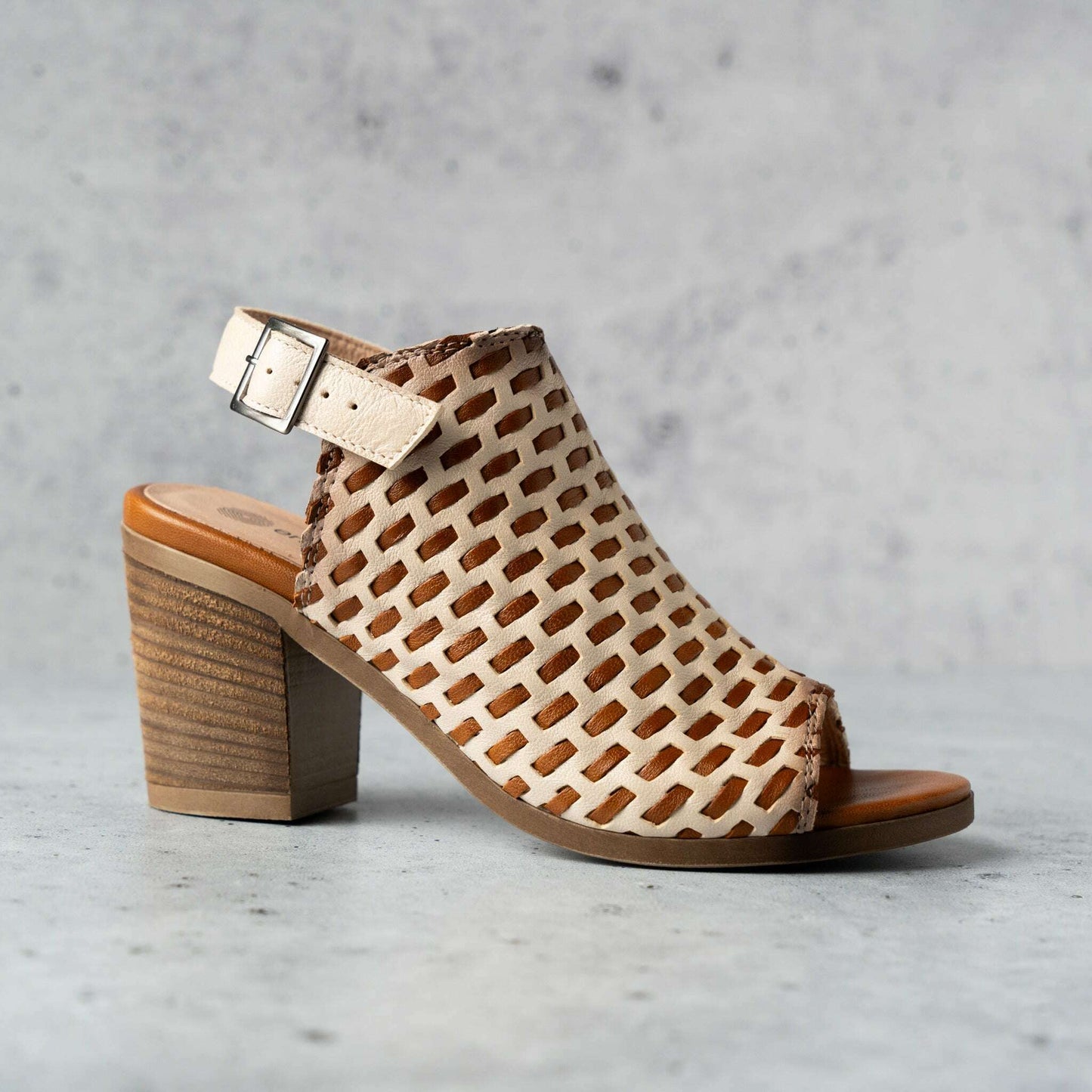 Eric Michael - Paris - Woven Cream/Tan or Black/Tan, Sandals, Eric Michael, Plum Bottom