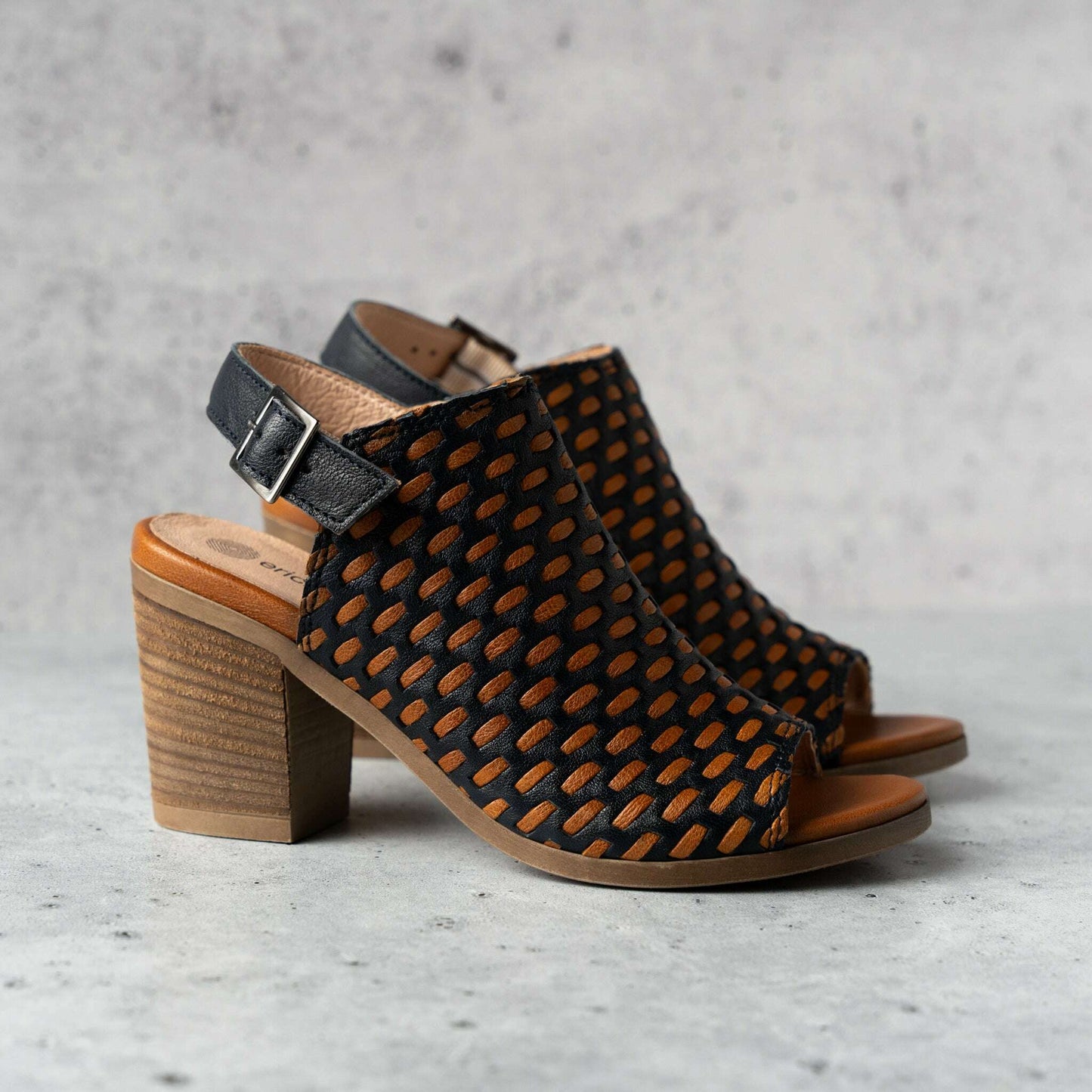 Eric Michael - Paris - Woven Cream/Tan or Black/Tan, Sandals, Eric Michael, Plum Bottom