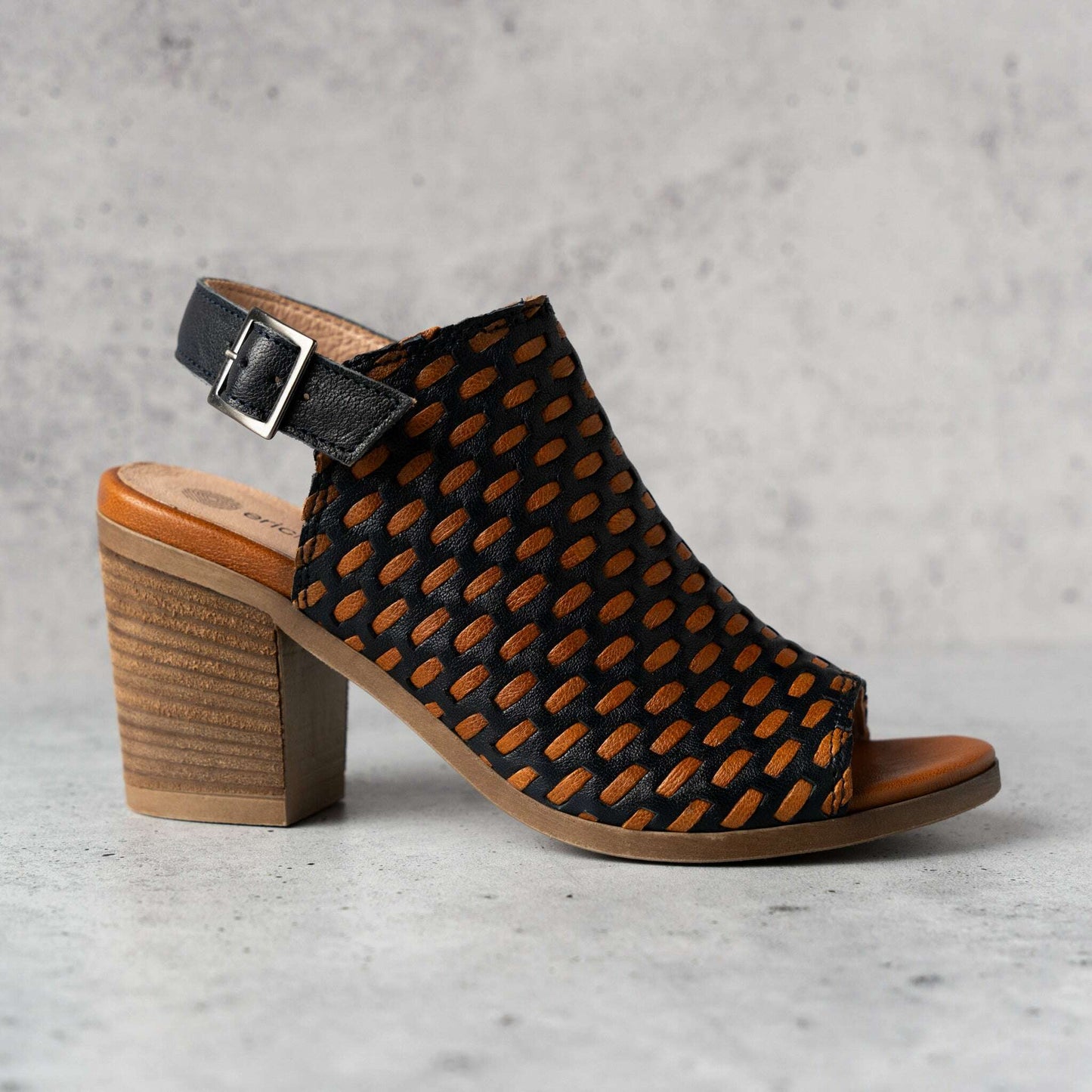 Eric Michael - Paris - Woven Cream/Tan or Black/Tan, Sandals, Eric Michael, Plum Bottom