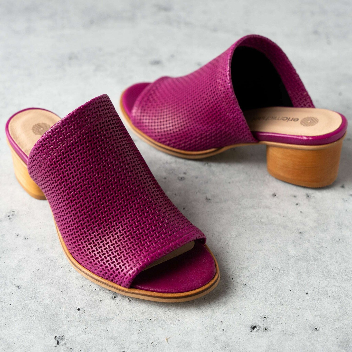 Eric Michael - Sevilla - Fuschia & Black Leather, Sandals, Eric Michael, Plum Bottom