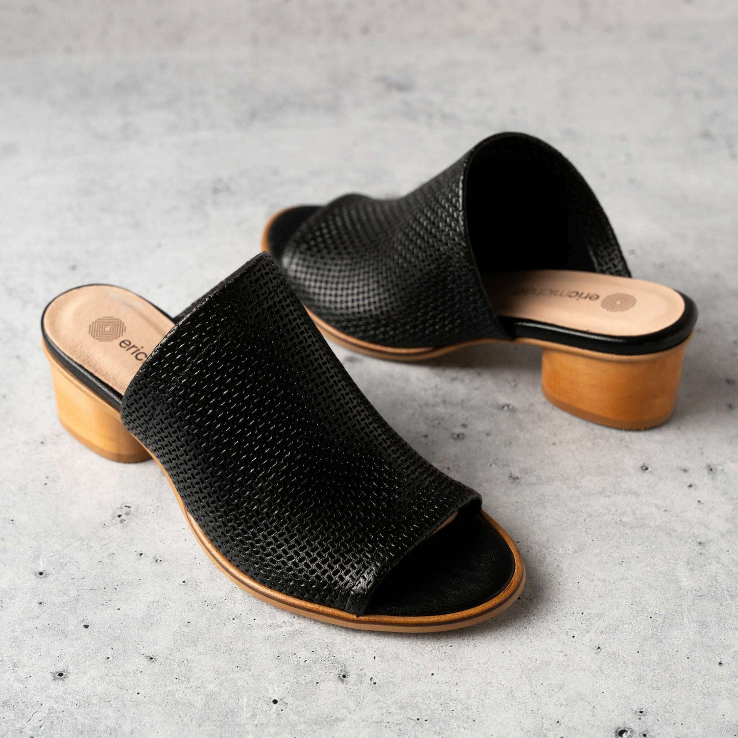 Eric Michael - Sevilla - Fuschia & Black Leather, Sandals, Eric Michael, Plum Bottom