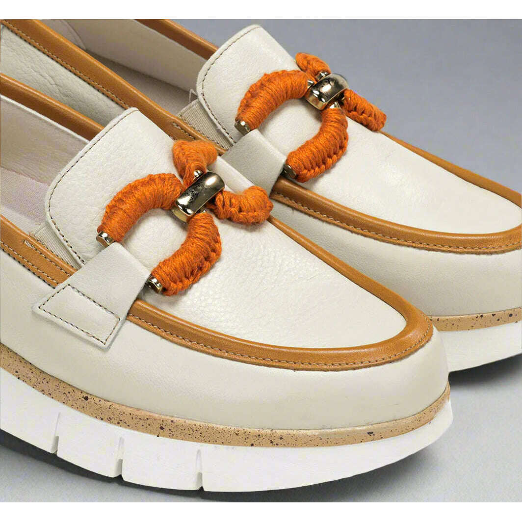 FLUCHOS - D9298 in Sugar/Camel, Loafers, FLUCHOS, Plum Bottom