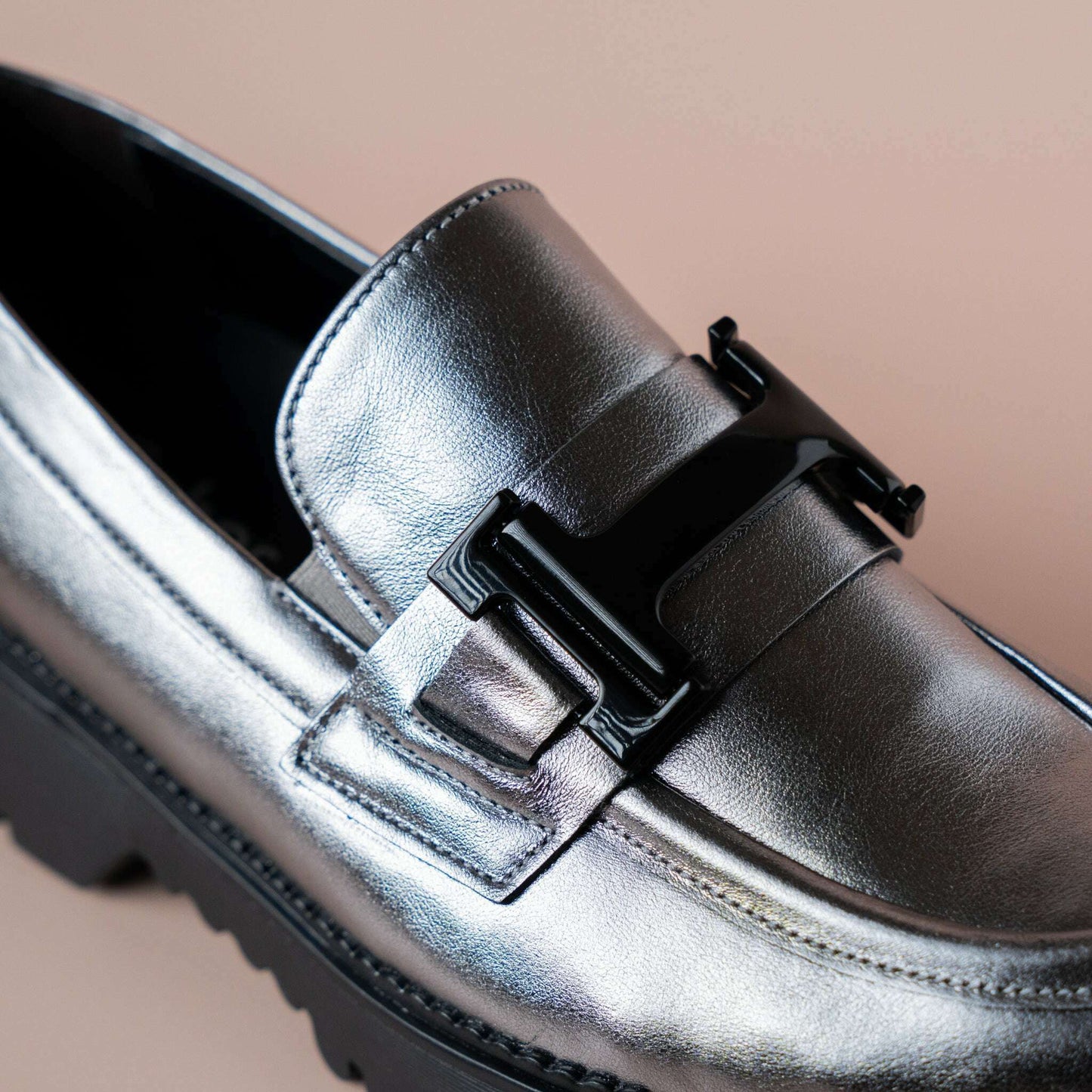 Gabor - 52.452.89 Loafer in Silver, Loafers, Gabor, Plum Bottom