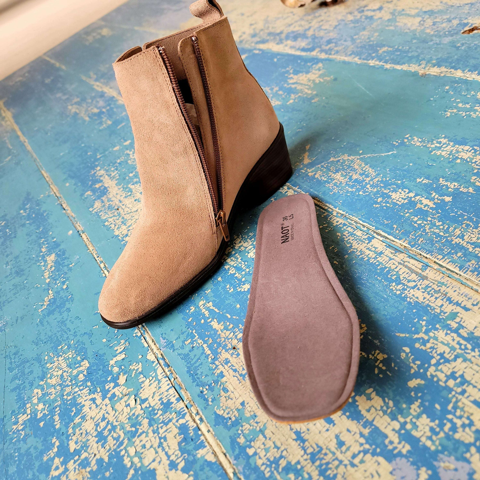 Naot - ETHIC - Almond Suede, Boots, Yaleet, Plum Bottom