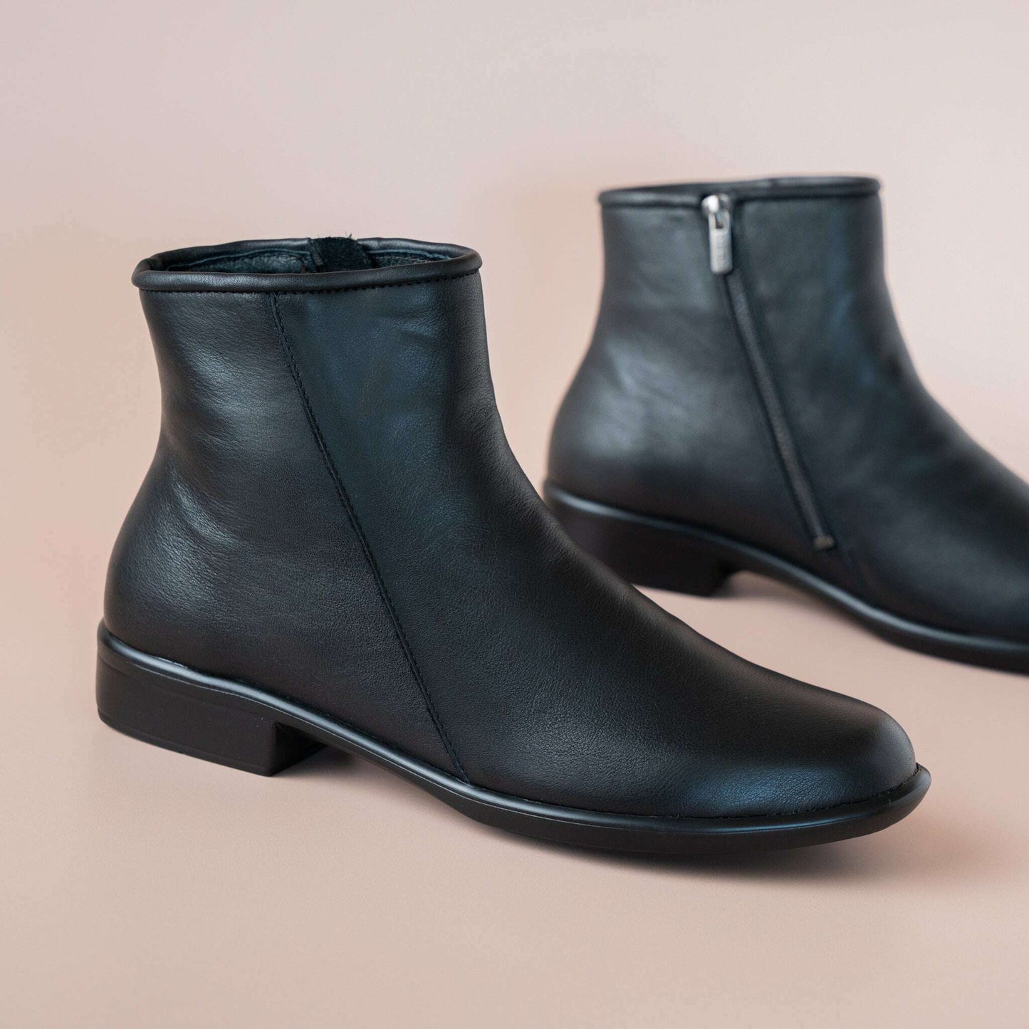 Naot - Norther, Boots, Yaleet, Plum Bottom