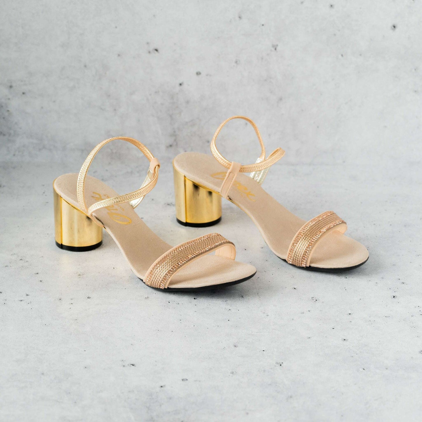 Onex - Carley, Evening, Onex, Plum Bottom
