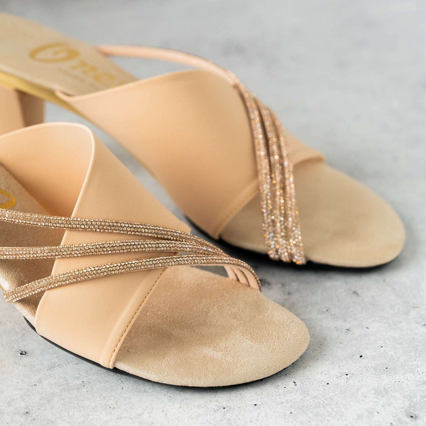 Onex - Havana, Evening, Onex, Plum Bottom