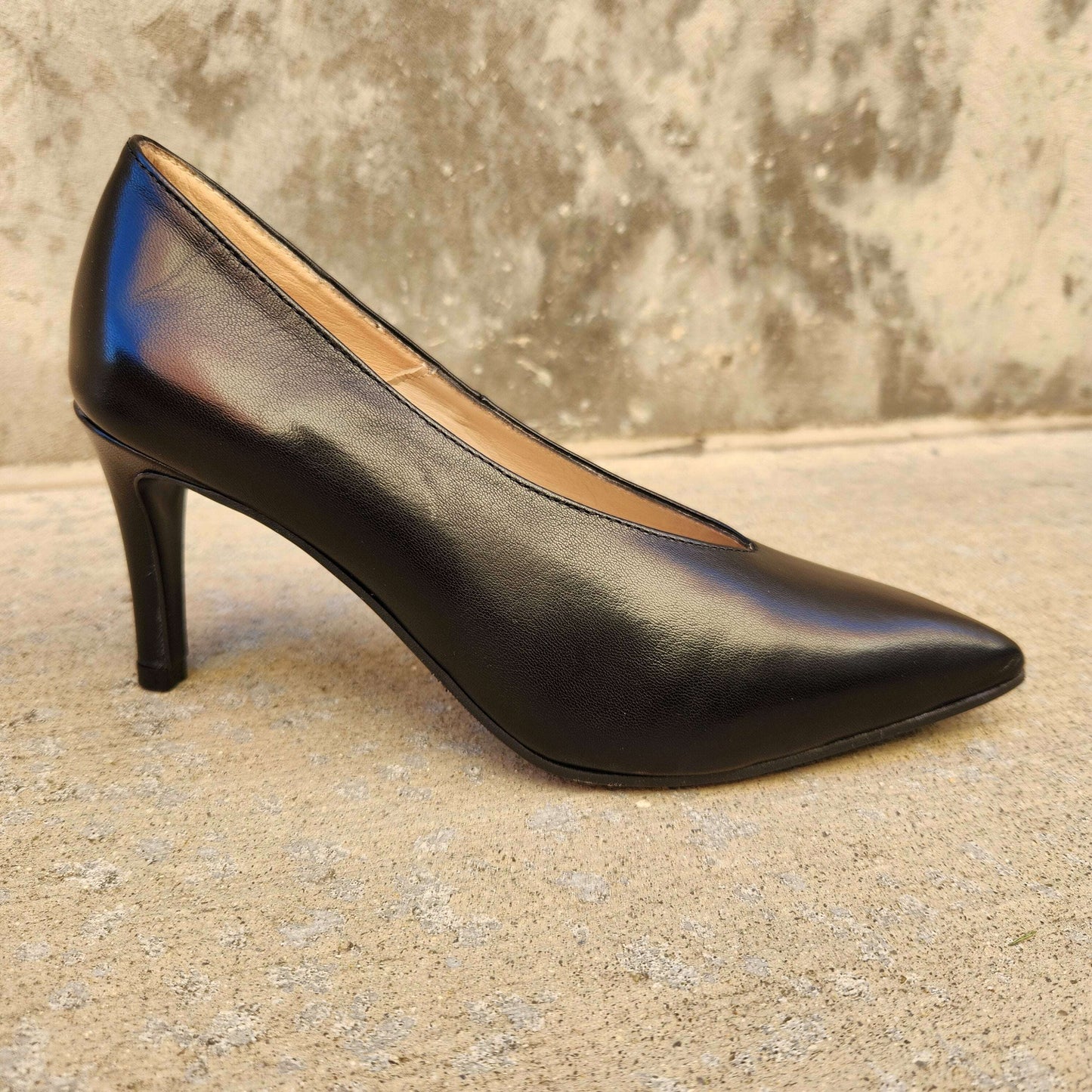 Pedro Anton - 2622 Black Leather Pump, Pumps, PEDRO ANTON, Plum Bottom