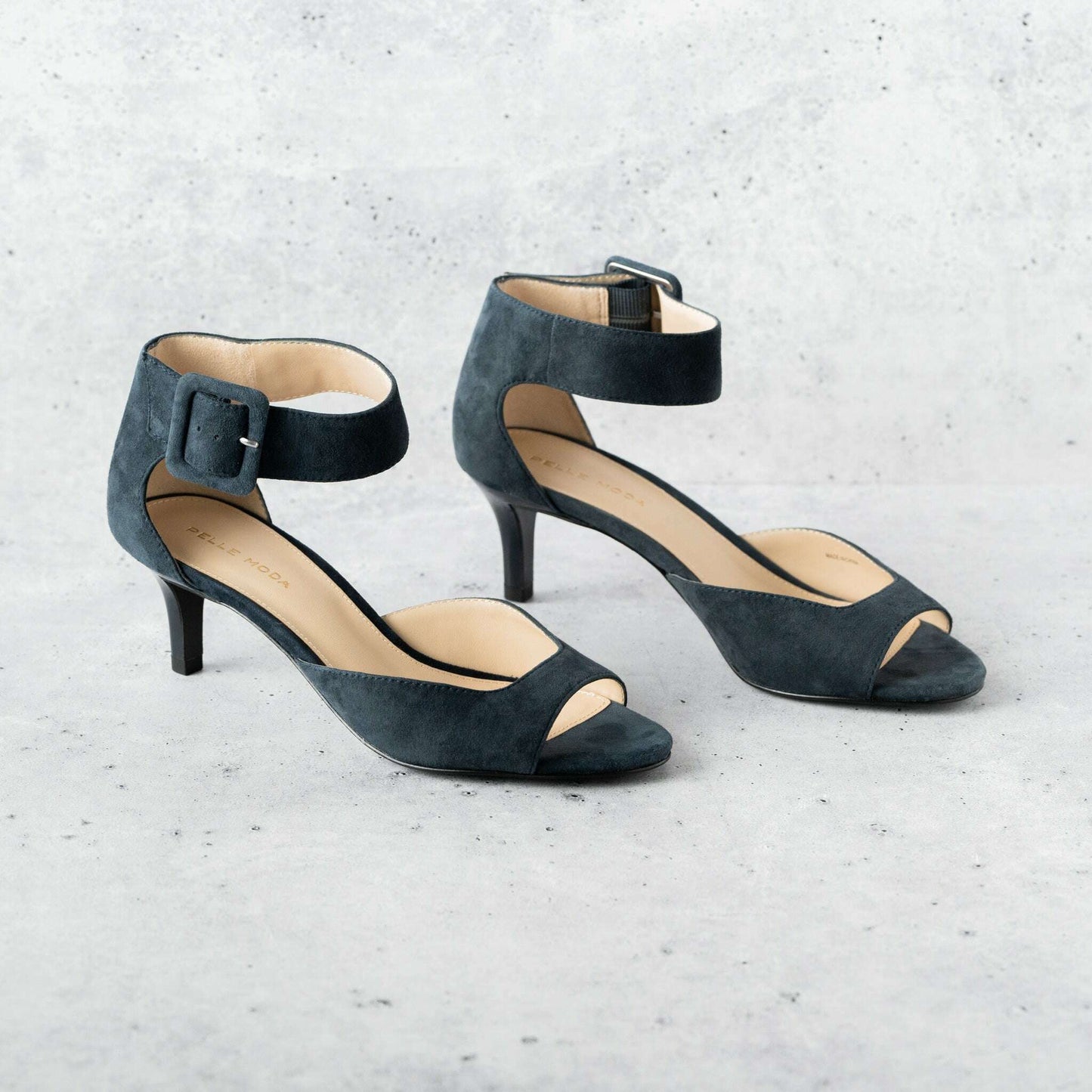 Pelle Moda - Berlin, Pumps, Pelle Moda, Plum Bottom