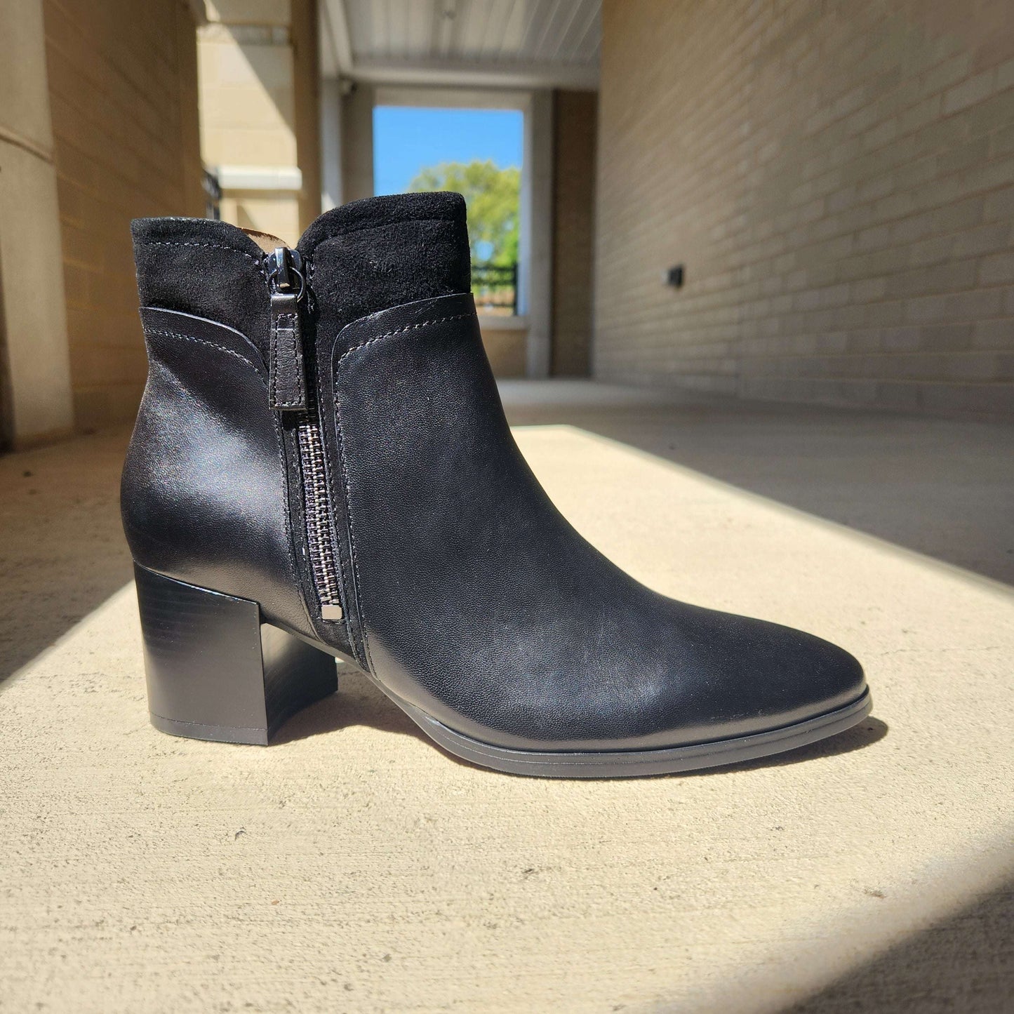 REGARDE - 38 - Black, Boots, Regarde le Ciel, Plum Bottom