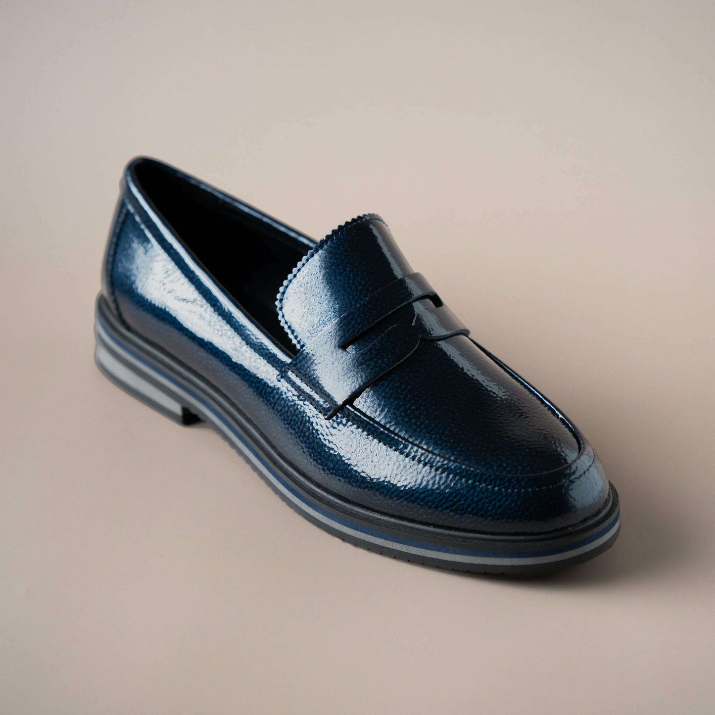 Regarde le Ciel - Berta 01, Loafers, Regarde le Ciel, Plum Bottom