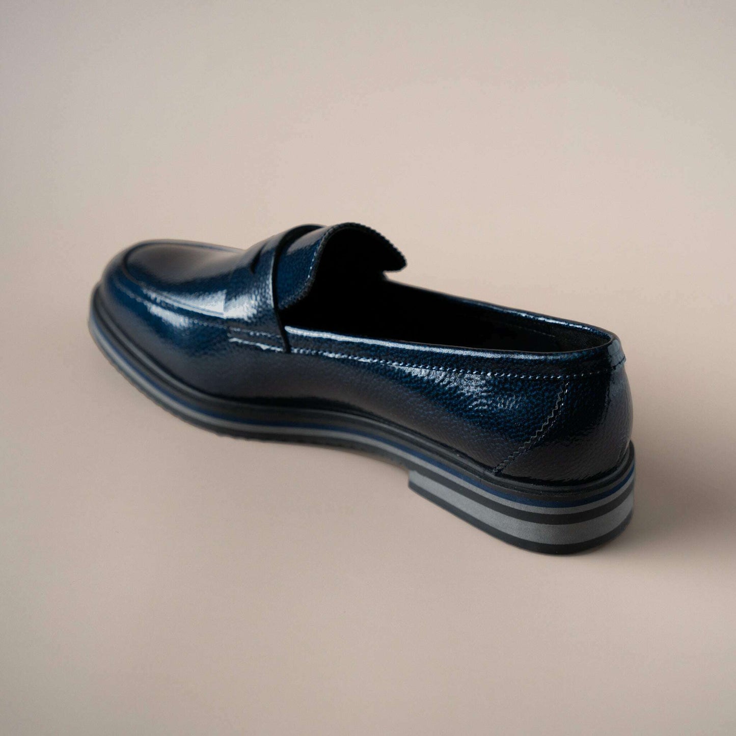 Regarde le Ciel - Berta 01, Loafers, Regarde le Ciel, Plum Bottom