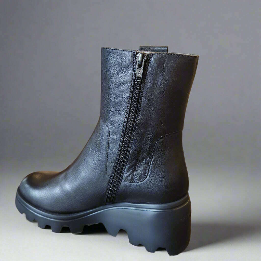 wonders-g-7022-in-black-leatherbootswondersplum-bottom-34464305