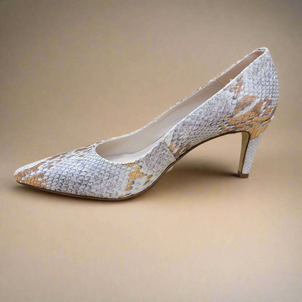 pedro-anton---2900-heeled-pump---gold-reptilepumpspedro-antonplum-bottom-34463693