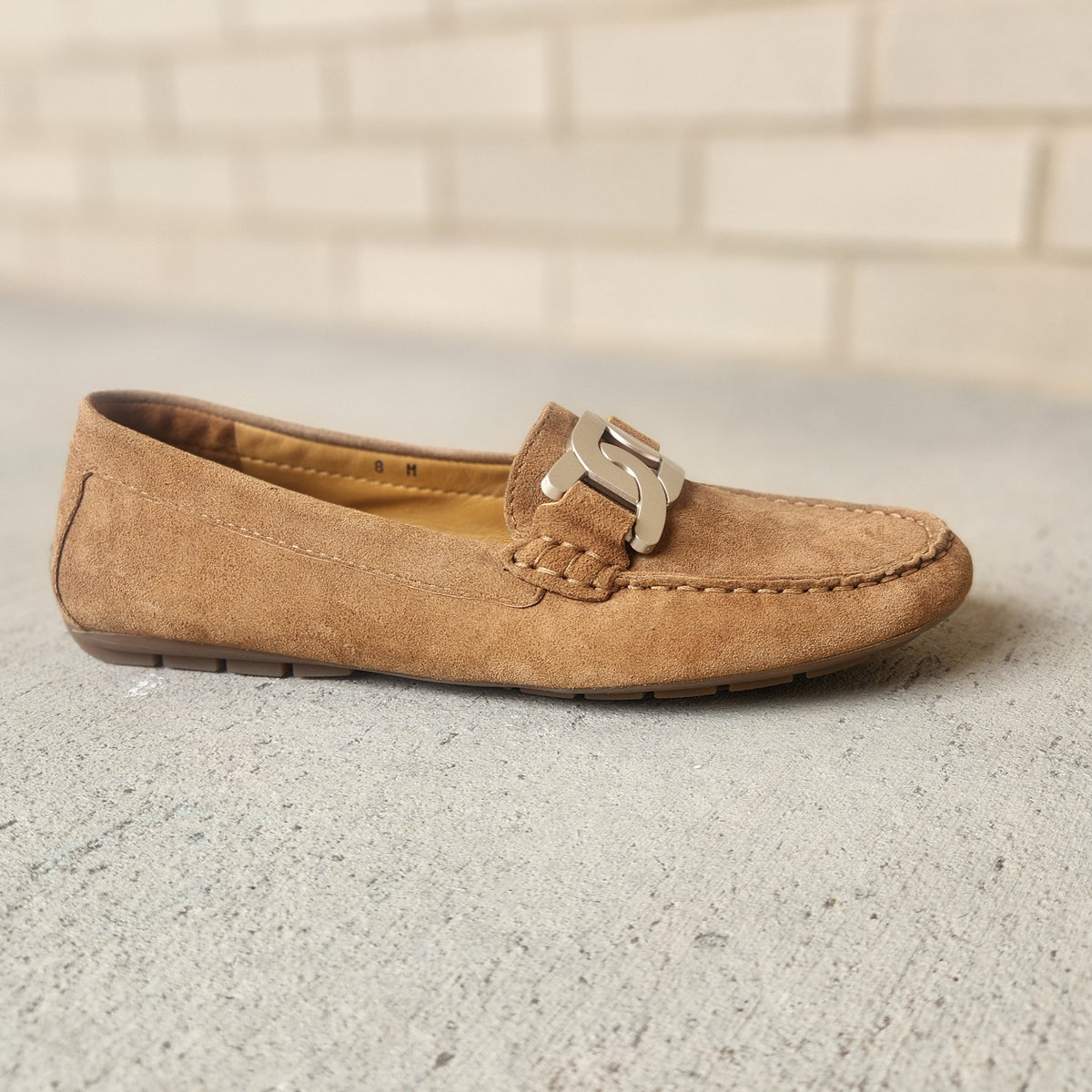 VANELI Aiker Loafer