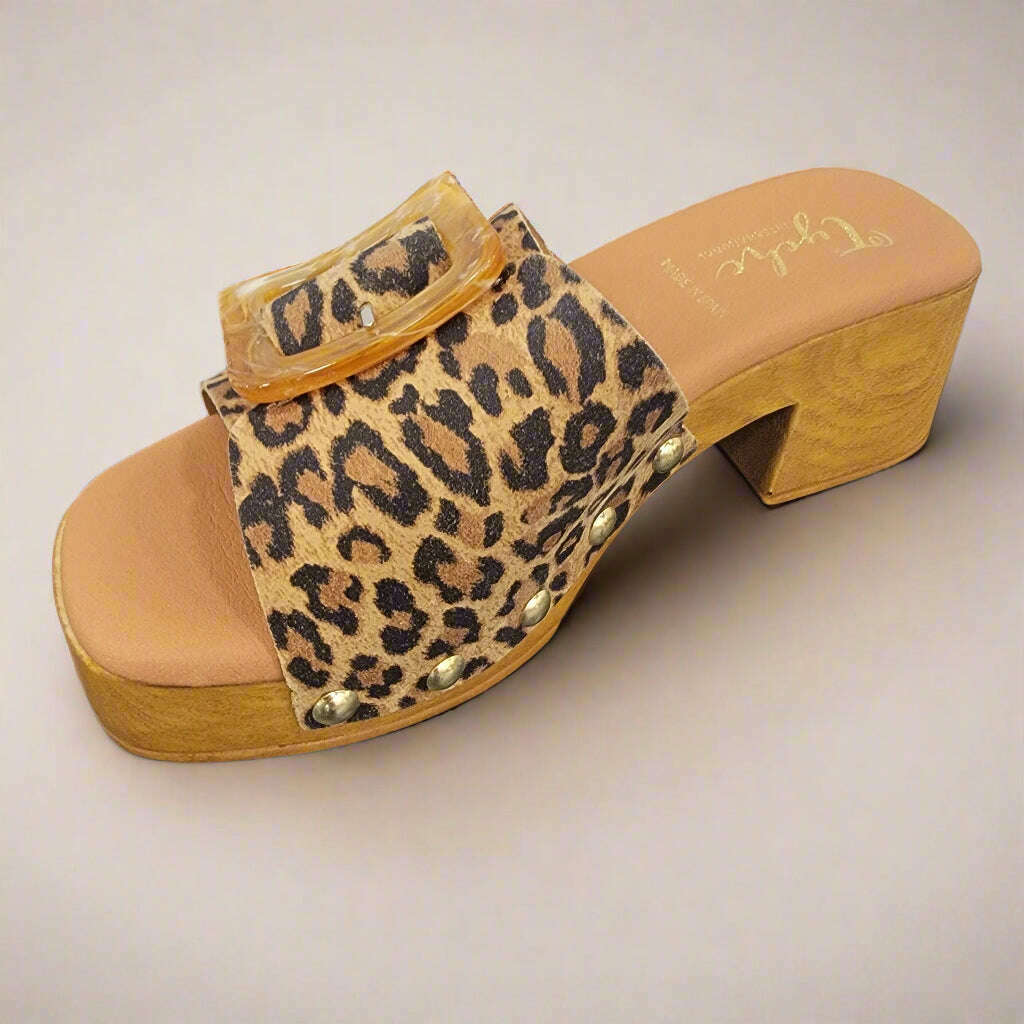 tyche---shore---leopardsandalstyche-internationalplum-bottom-33653100
