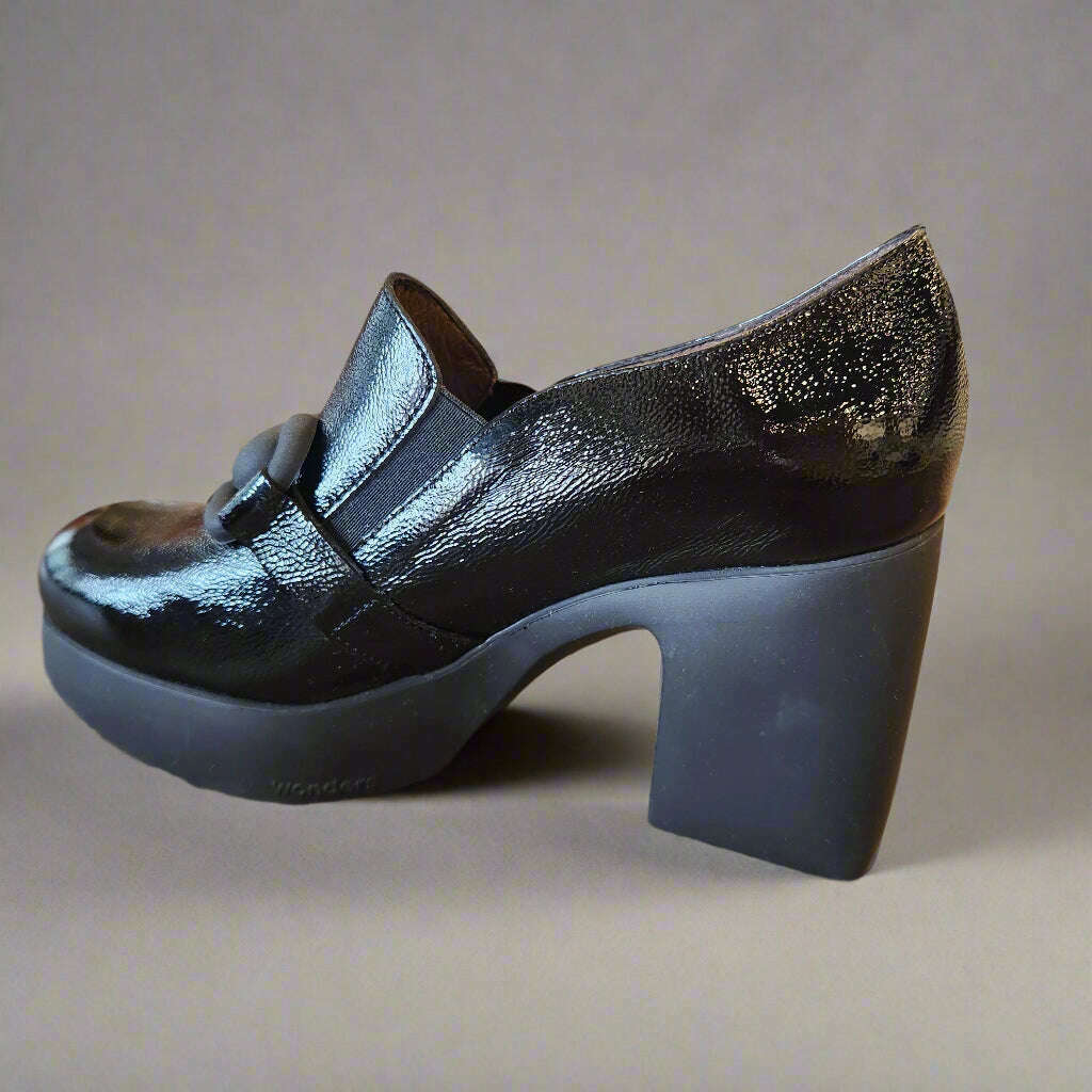 wonders-h-4980-high-heel-loafer-in-black-patentloaferswondersplum-bottom-34086590