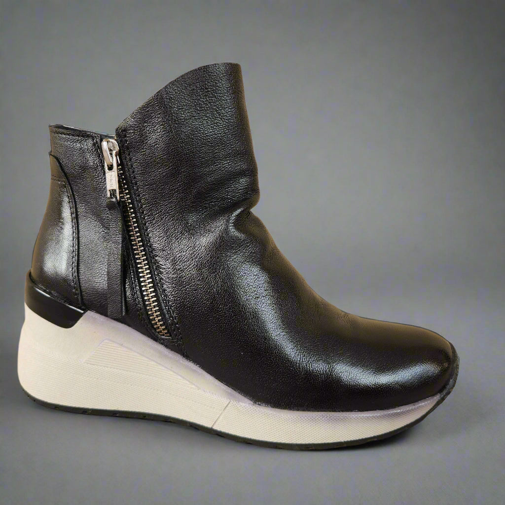 eric-michael-nancyshoeseric-michaelplum-bottom-34464514