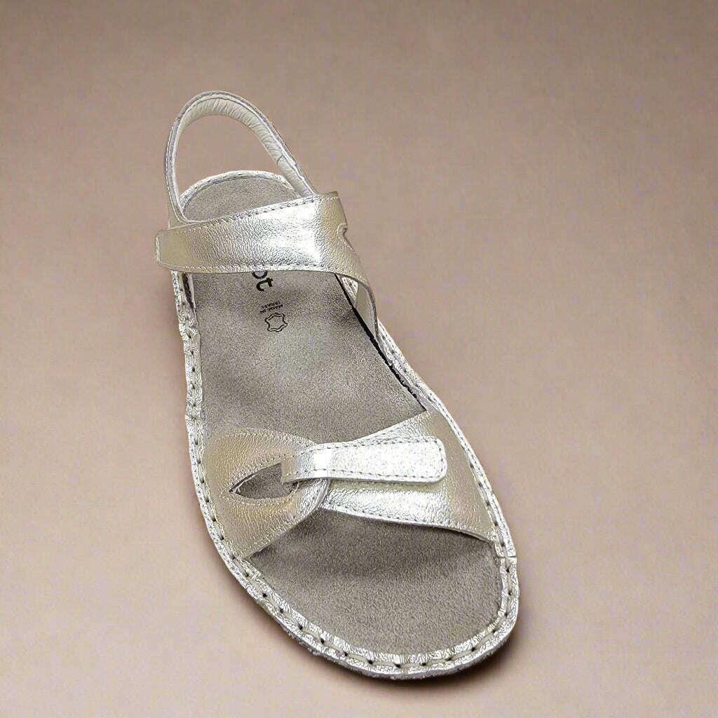 naot---evora---gold-radiantsandalsyaleetplum-bottom-34464150