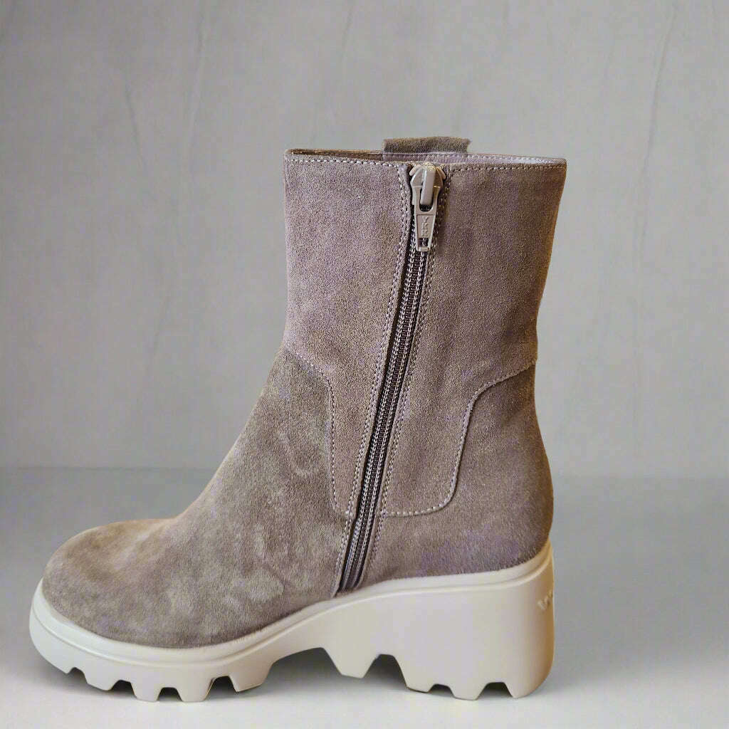 wonders-g-7022bootswondersplum-bottom-34086553
