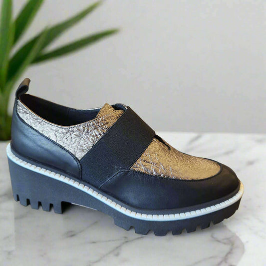 ezzio---49041---lug-wedge-in-black-and-pewterloafersezzioplum-bottom-34464397