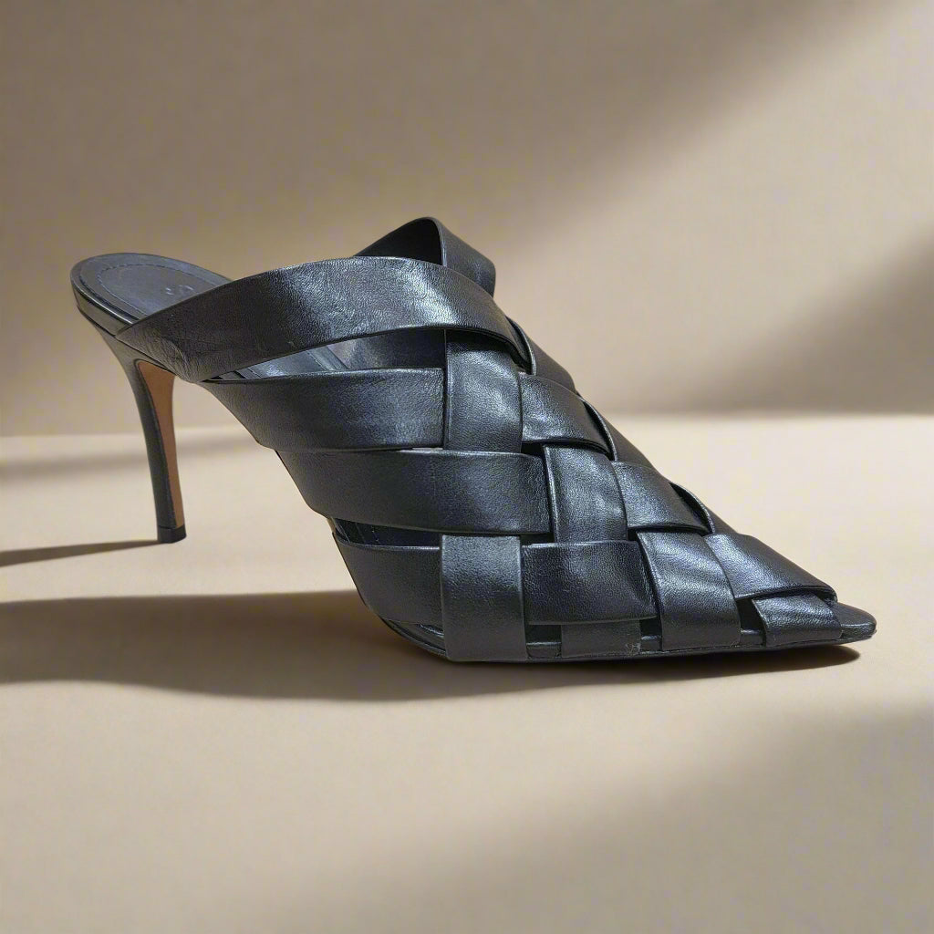 schutz-pietrashoesschutzplum-bottom-34270129