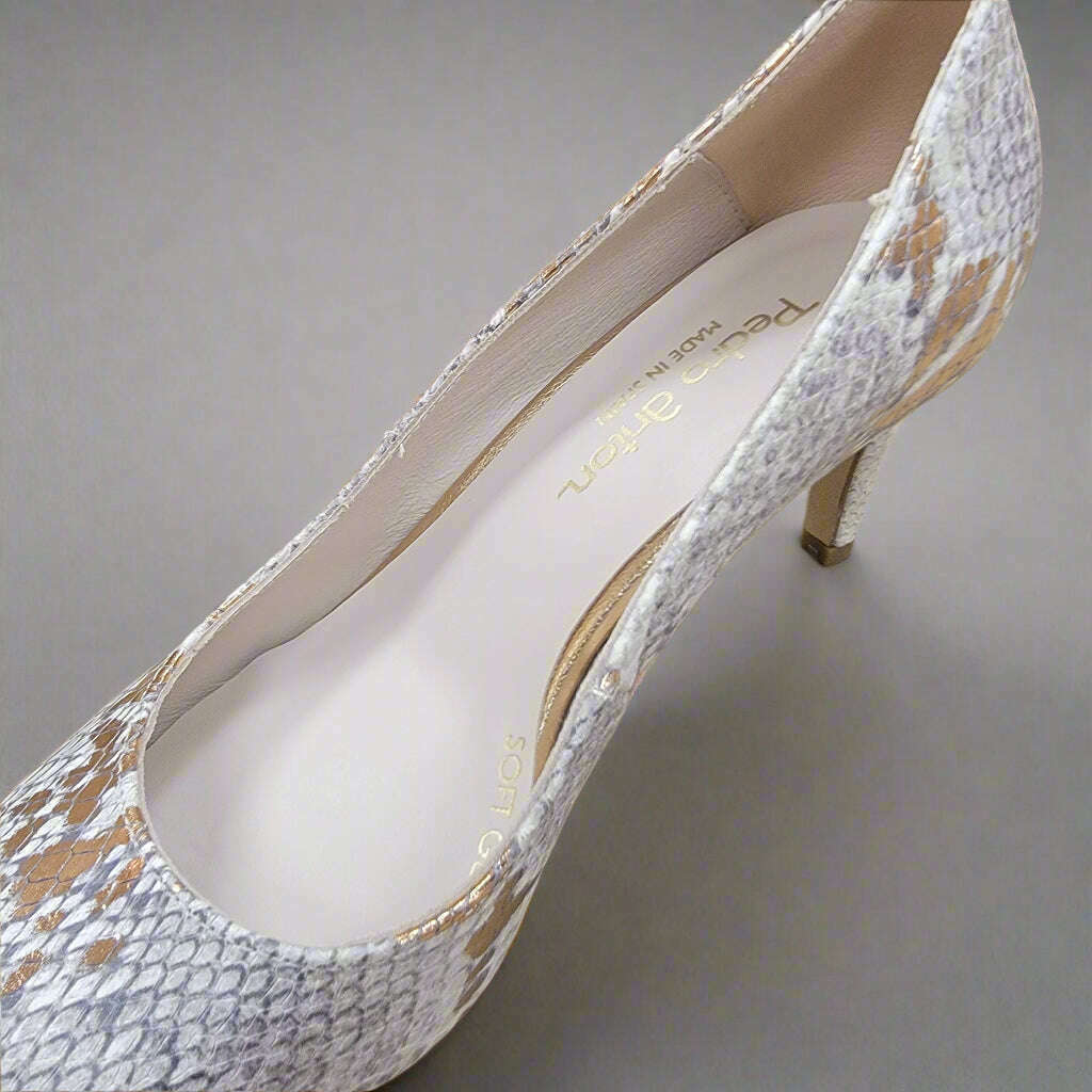 pedro-anton---2900-heeled-pump---gold-reptilepumpspedro-antonplum-bottom-34463694