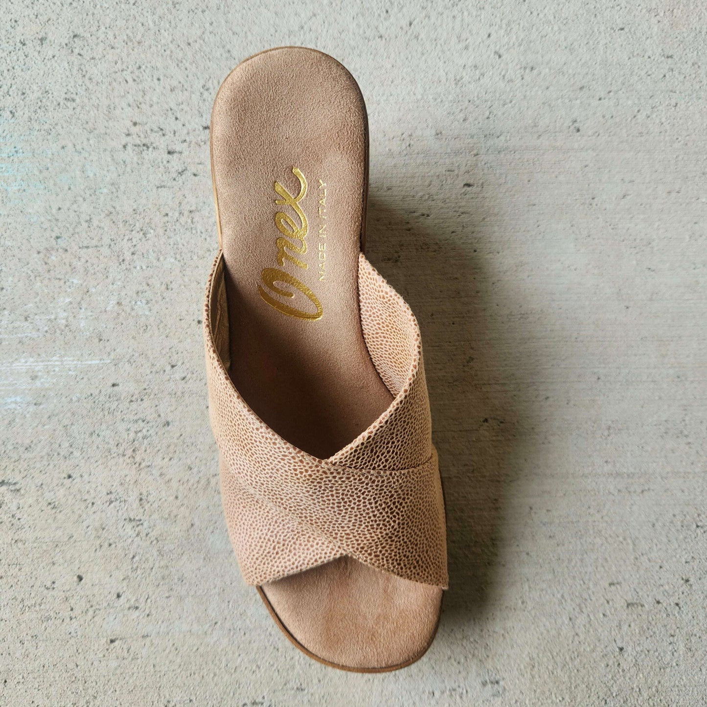 onex-dianne-wedge-sandalsandalsonexplum-bottom-35914519